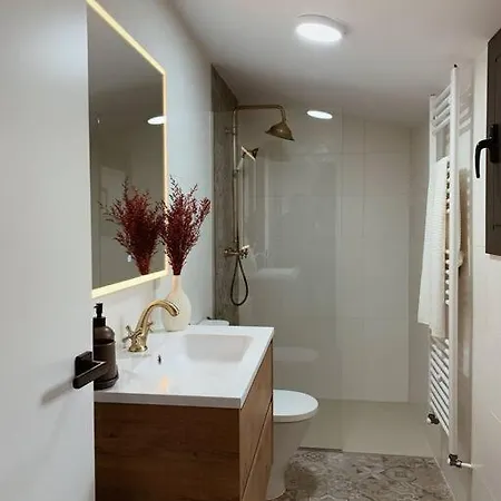 Prázdninový dům Mosqueroles Casa En Castellfollit De La Roca *