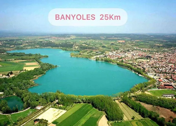 Mosqueroles Casa En Castellfollit De La Roca Vakantiehuis